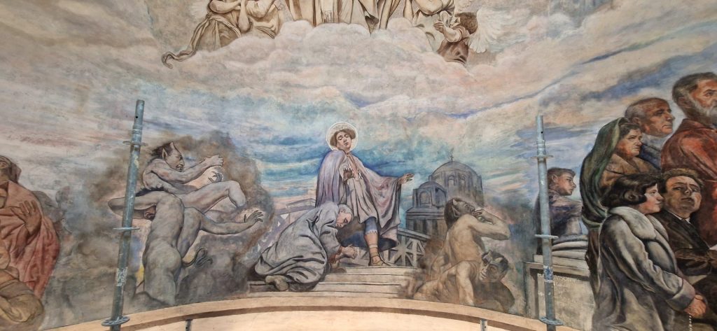 Pollutri, terminati i lavori in piazza e in chiesa 15 Restauro cupola pollutri 17
