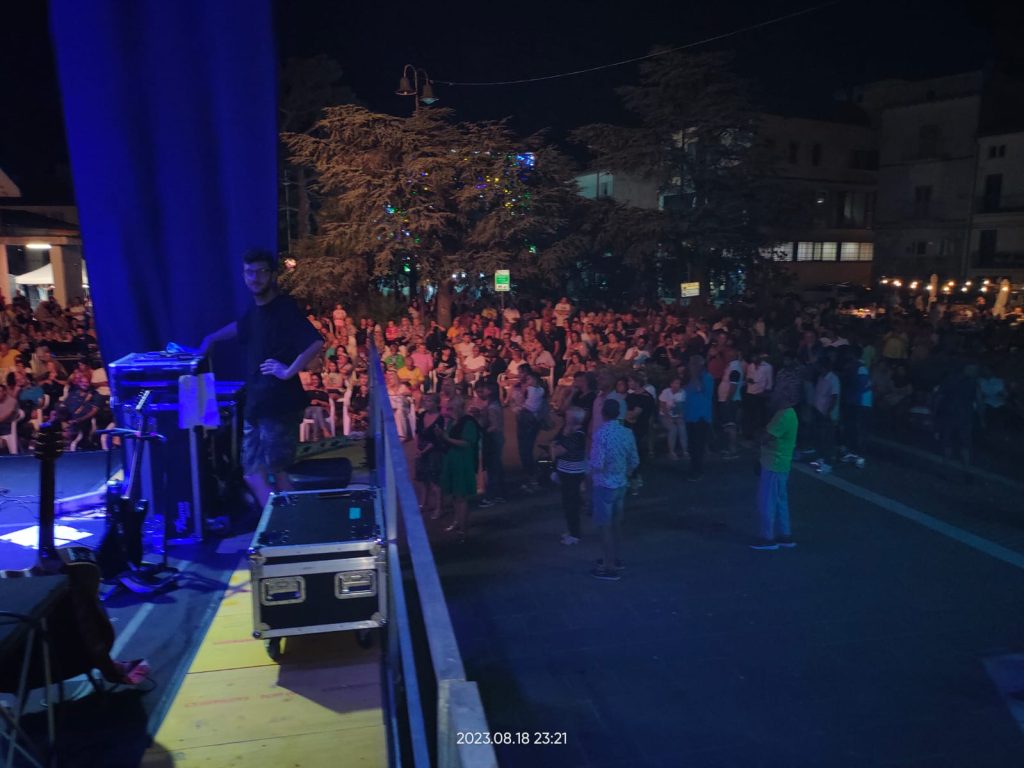 Il concerto dei Matia Bazar incanta Gissi 13 WhatsApp Image 2023 08 19 at 16.41.46