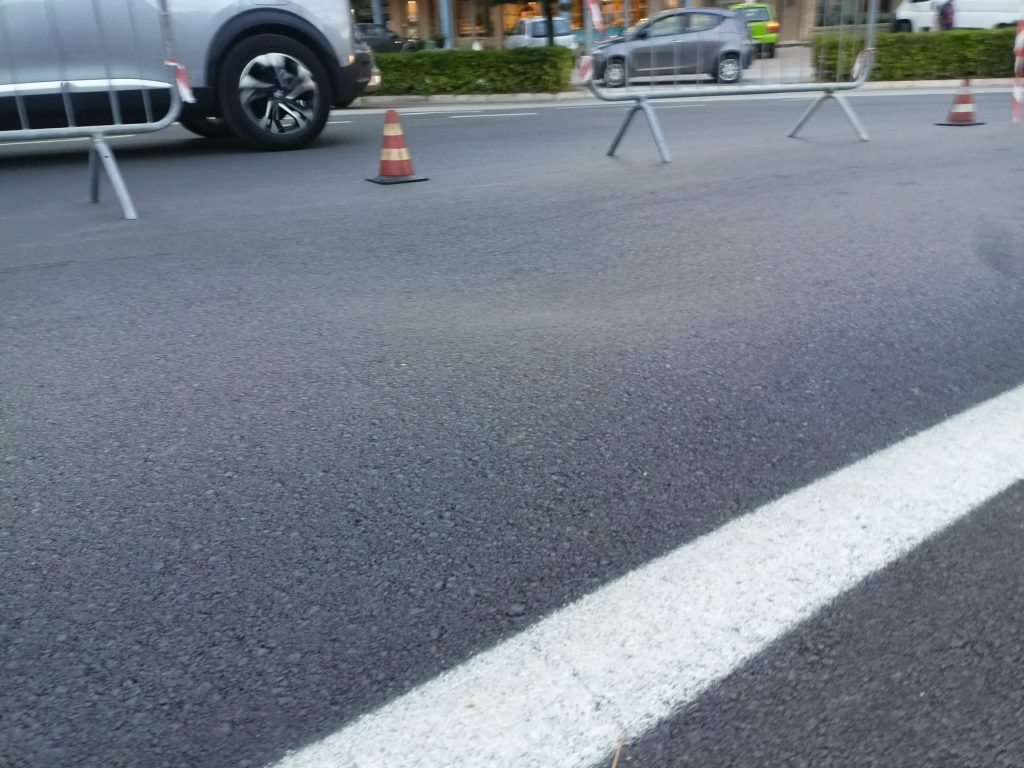 Vasto, lieve avvallamento dell'asfalto sulla Circonvallazione Histoniense 4 circonvallazione 3