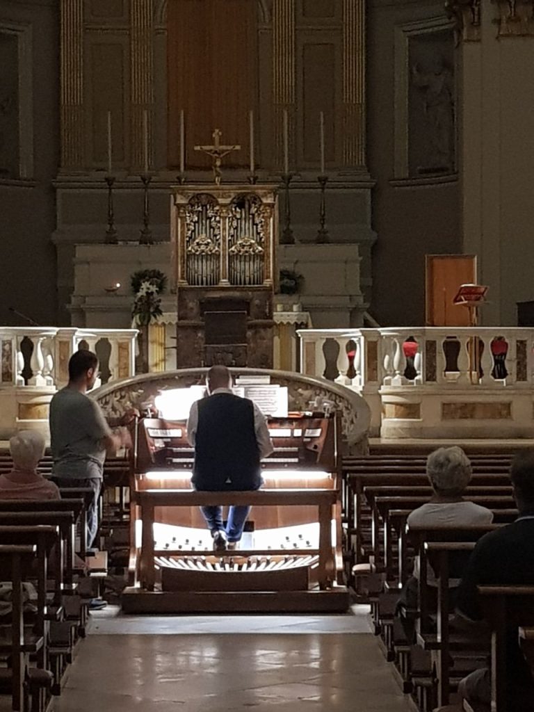 Il vastese Francesco D'Annibale inaugura il nuovo organo della chiesa di San Lorenzo 4 organo cattedrale3