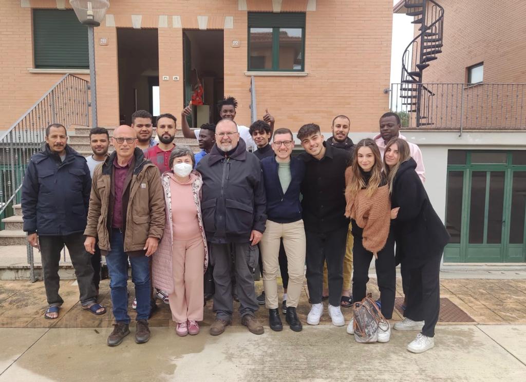 Studenti universitari promuovono la salute nei centri di accoglienza 7 16921855 0dc7 4a2e ab76 fdb4e11aad8d
