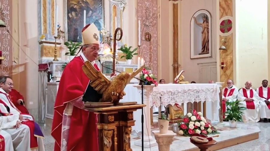 Villalfonsina, mons. Michele Carlucci si è insediato come nuovo parroco 2 Progetto senza titolo 2023 09 21T212559.135