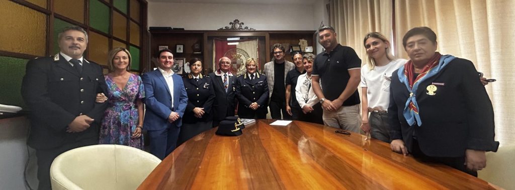 La giunta di Vasto accoglie Lucia D'Agostino 2 Vice Questore 1