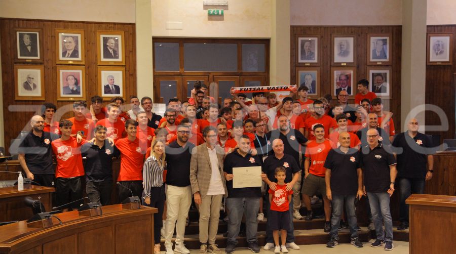 Futsal Vasto, presentata la squadra al Comune 6 Zonalocale 6