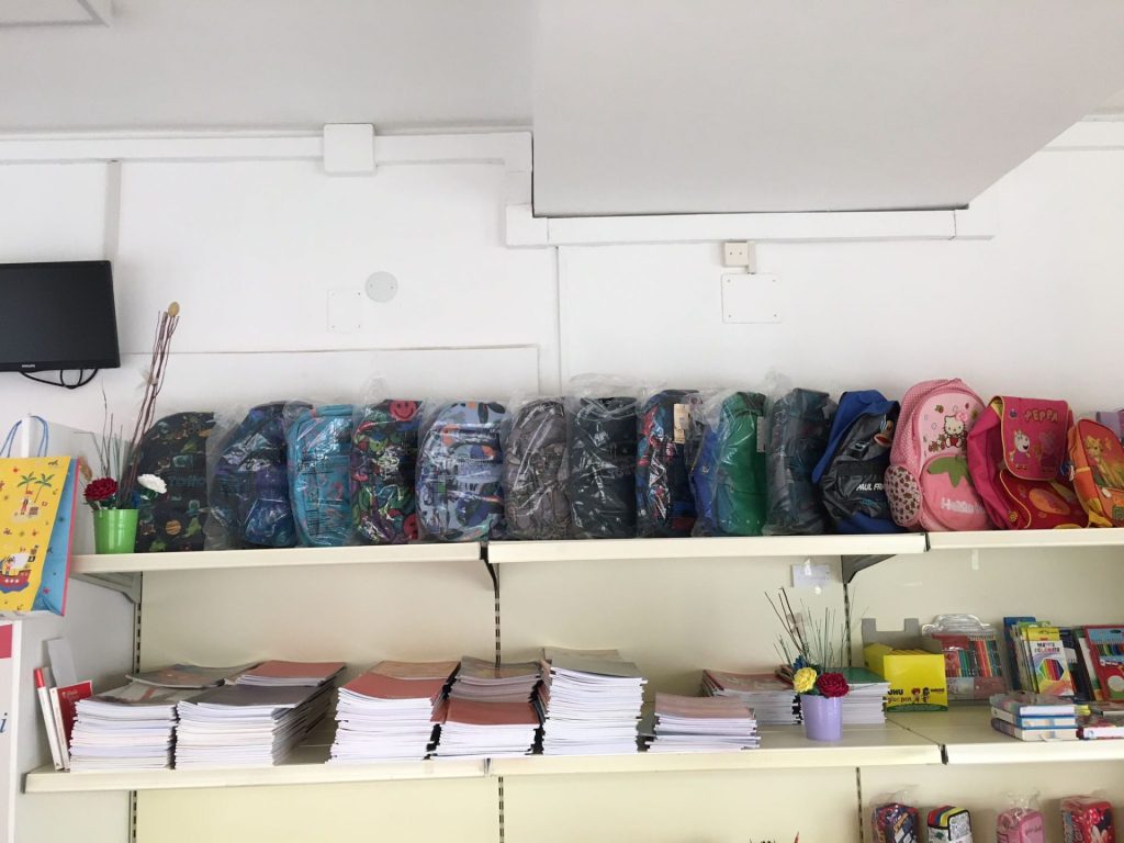 raccolta materiale scolastico emporio solidale Caritas Ti Senghe Termoli 2