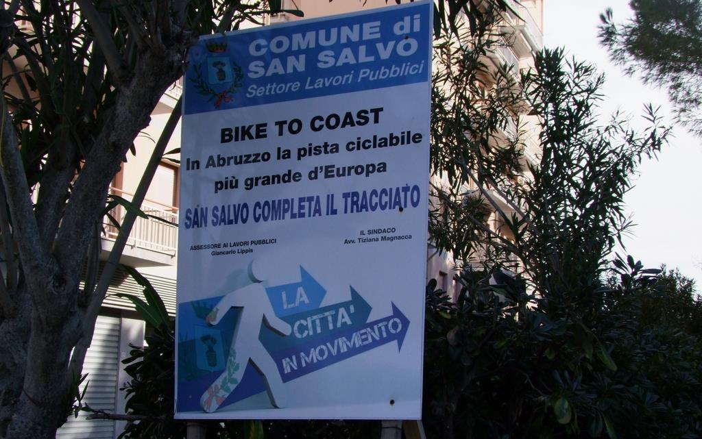 San Salvo ottiene la bandiera di "Comune ciclabile" con 2 bike smile 6 san salvo ciclabile 1