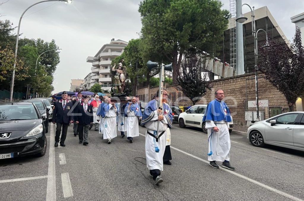 La solenne traslazione di San Michele Arcangelo a Vasto 6 zonalocale 7 1