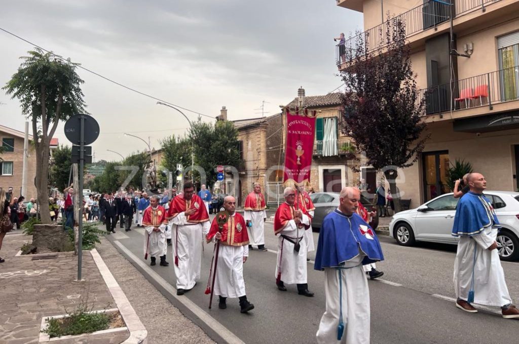 La solenne traslazione di San Michele Arcangelo a Vasto 8 zonalocale 9 1