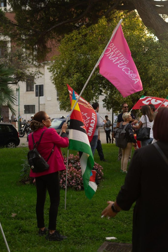 Protesta a Pescara: il Collettivo Zona Fucsia ribatte alle accuse del Generale Vannacci 3 391556237 708042034700139 2692378147042897648 n