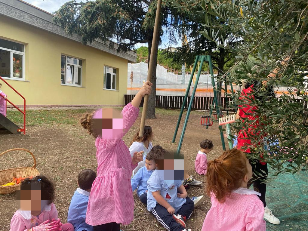 Bambini, genitori e nonni in un'iniziativa all'insegna di natura e tradizione 11 IMG 20231026 111907