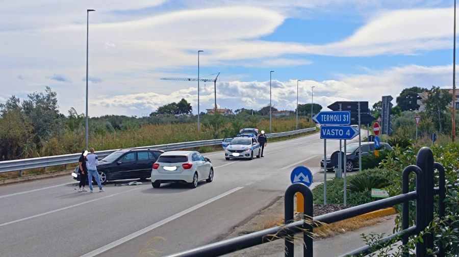 Ennesimo incidente all'incrocio fra Via del Porto e SS16: «è ora di porvi rimedio» 5 Progetto senza titolo 2023 10 28T211340.007