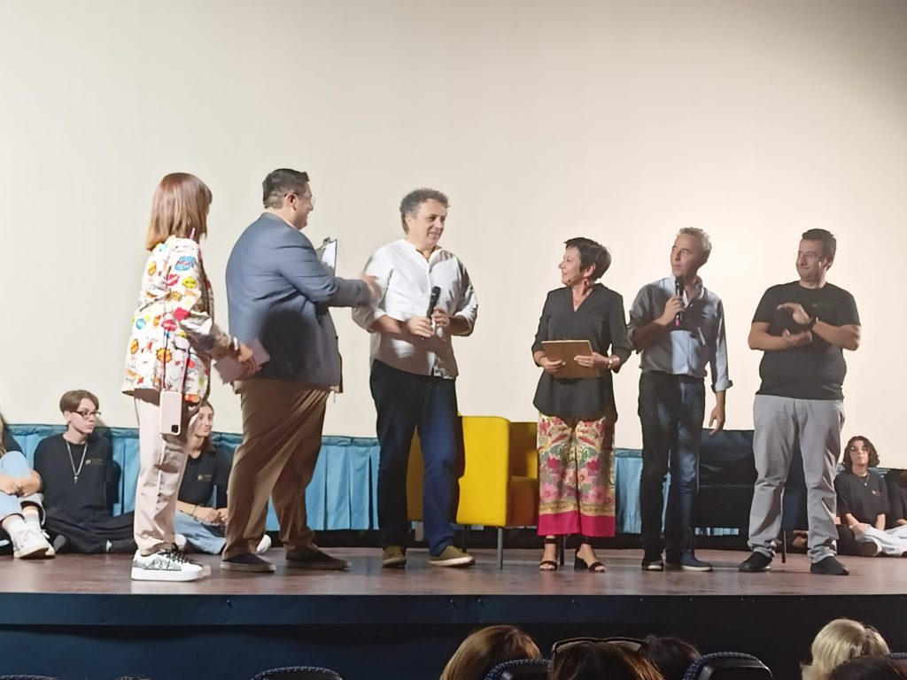 Emozioni a fior di pelle e tanti tanti applausi per le scuole Mattei e Pantini Pudente di Vasto 4 cinema 14