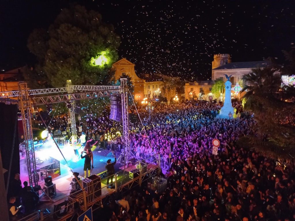 La festa di San Michele a Vasto, entusiasmo e divertimento nella terza giornata di celebrazioni 4 image 6483441 13