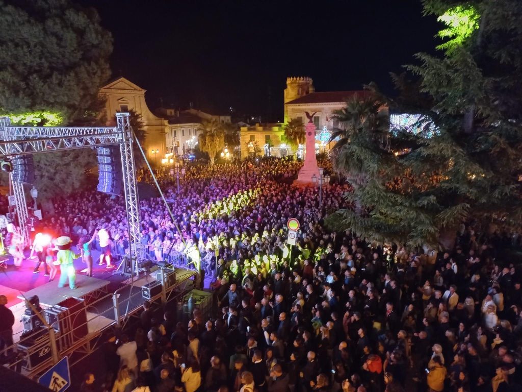 La festa di San Michele a Vasto, entusiasmo e divertimento nella terza giornata di celebrazioni 2 image 6483441 15