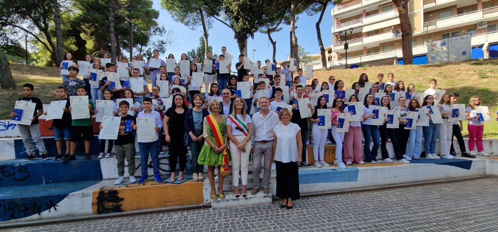 "Premiamo il merito" con sorrisi, gioia ed emozioni 2 premiamo il merito 1