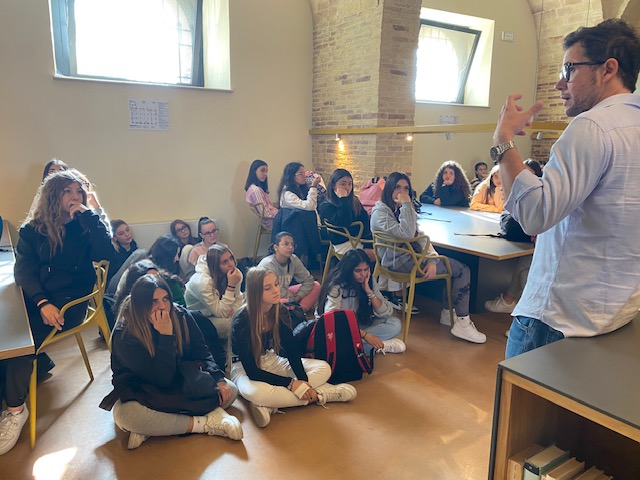Il Festival della Psicologia al Liceo Pantini-Pudente di Vasto 14 IMG 8112