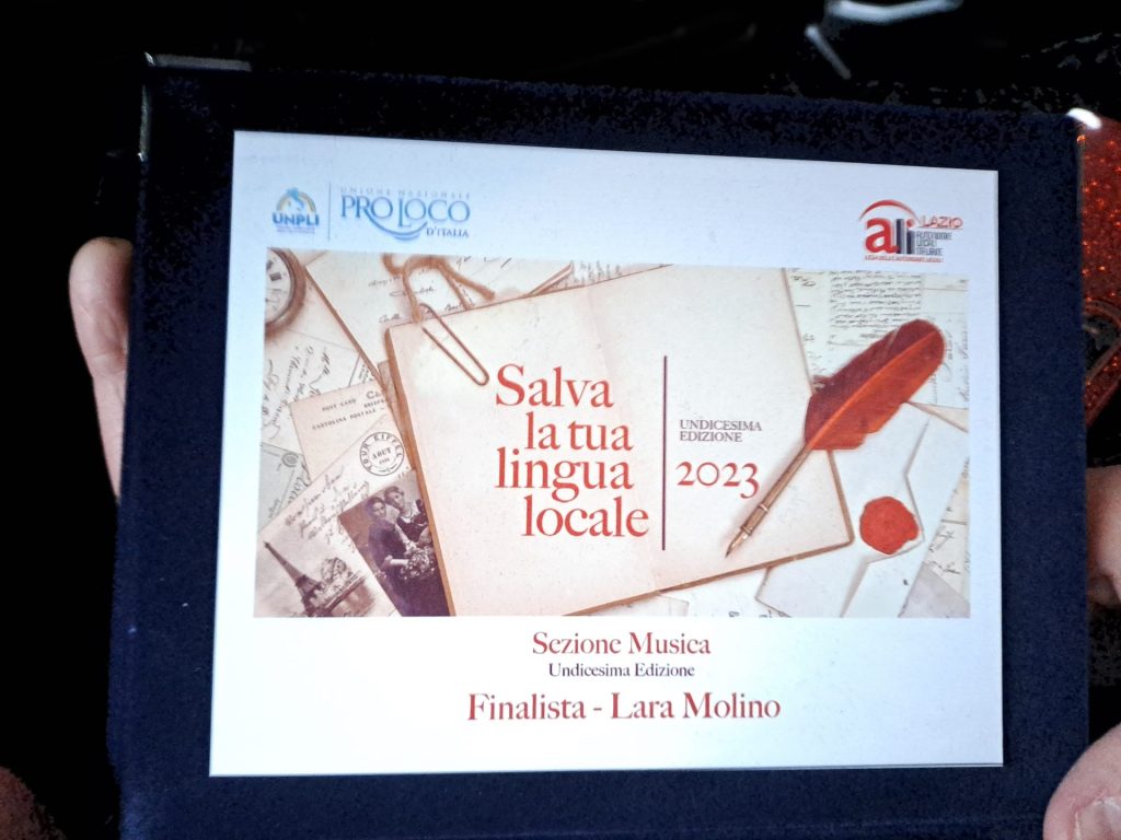 Lara Molino premiata al Premio Nazionale "Salva la tua lingua locale" 2 20231207 154926