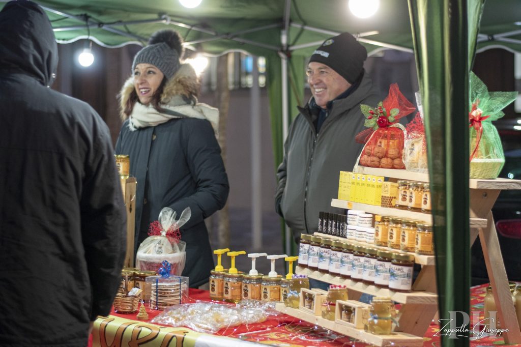 Successo scintillante al mercatino natalizio di Gissi 21 WhatsApp Image 2023 12 04 at 22.06.51