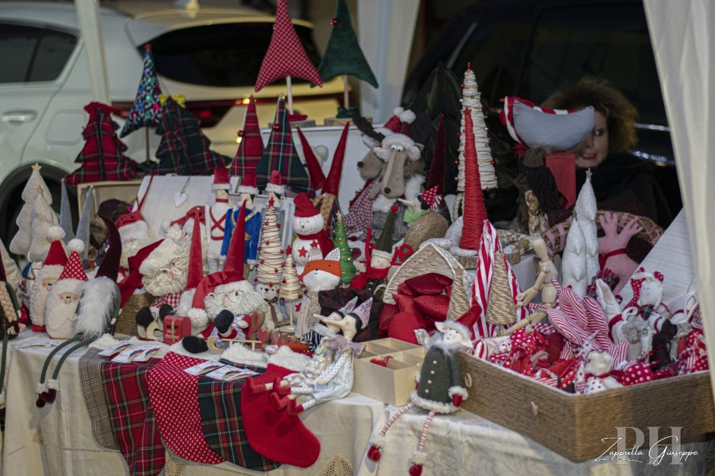 Successo scintillante al mercatino natalizio di Gissi 18 WhatsApp Image 2023 12 04 at 22.06.51 3