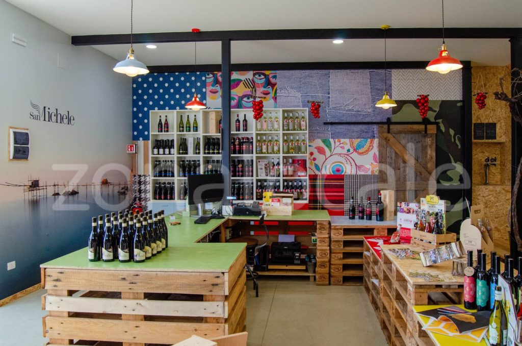 Vasto, inaugurata la Bio Vineria: un viaggio sensoriale tra vini biologici e biodinamici 13 zonalocale griff 12