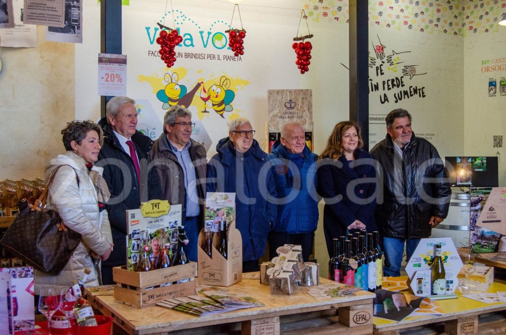 Vasto, inaugurata la Bio Vineria: un viaggio sensoriale tra vini biologici e biodinamici 24 zonalocale griff 23