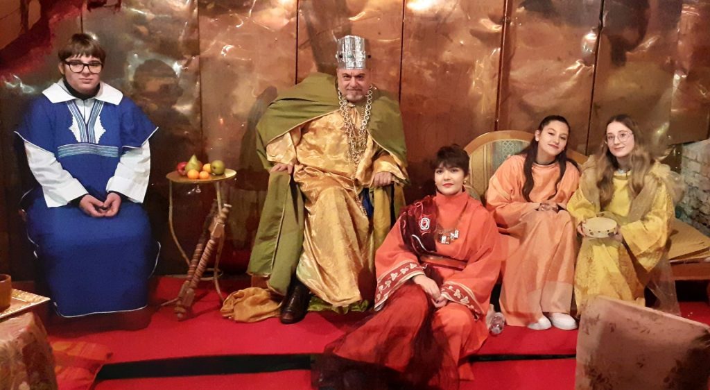 Grande successo di pubblico per la decima edizione del Presepe vivente dei Miracoli di Casalbordino 3 417406613 10231614336610613 6995472538266704757 n