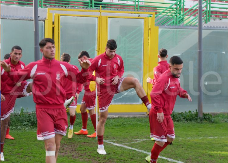 Vastese, punto d'oro con la Folgore Delfino Curi Pescara 11 Riscaldamento 1