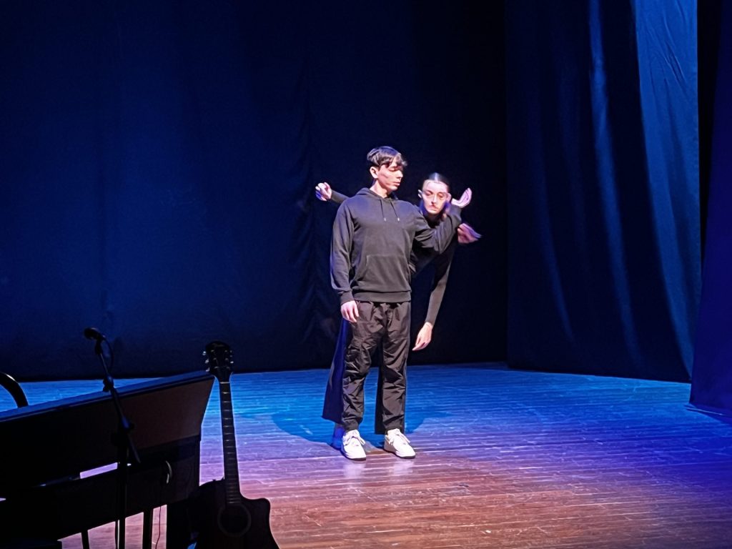 Un palcoscenico di memoria, ''Il Silenzio dell'Anima'' al teatro Rossetti di Vasto 16 image00018 1