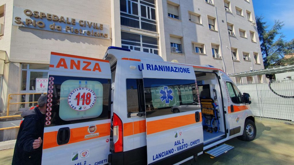 Consegnata una nuova ambulanza al 118 di Vasto 3 Nuova ambulanza 118 1