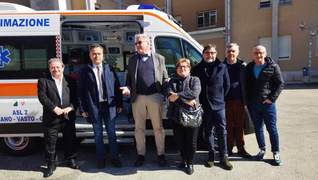 Nuova ambulanza per Guardiagrele 2 guardiagrele ambulanza schael pirola di prinzio taglio