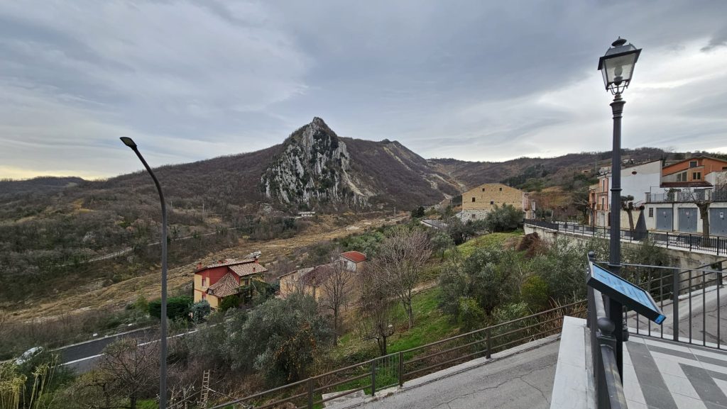 Provincia di Chieti firma contratto per ponte su SP 133 3 ponte lungo la SP 133 area dove sorgera vista da Pennadomo
