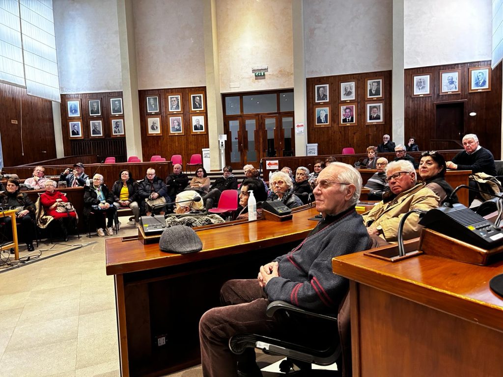 Vasto, inclusione e formazione digitale per gli anziani 4 CORSO OVER 65 A