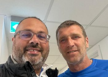 Da sinistra: Domenico Travaglini (Virtus Vasto) e Massimo Carrera (all. Ascoli)