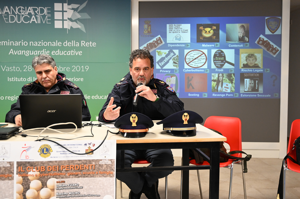 Lions Club Vasto Adriatica Vittoria Colonna e IIS Mattei su bullismo e cyberbullismo 2 Lions Bullismo e Cyberbullismo IIS Mattei Vasto 20240422 059