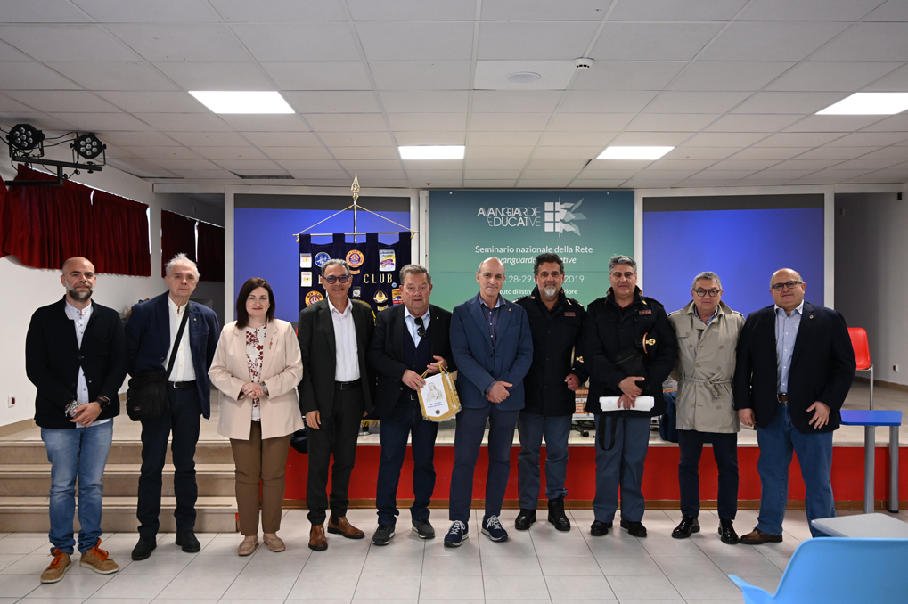 Lions Club Vasto Adriatica Vittoria Colonna e IIS Mattei su bullismo e cyberbullismo 5 Lions Bullismo e Cyberbullismo IIS Mattei Vasto 20240422 078