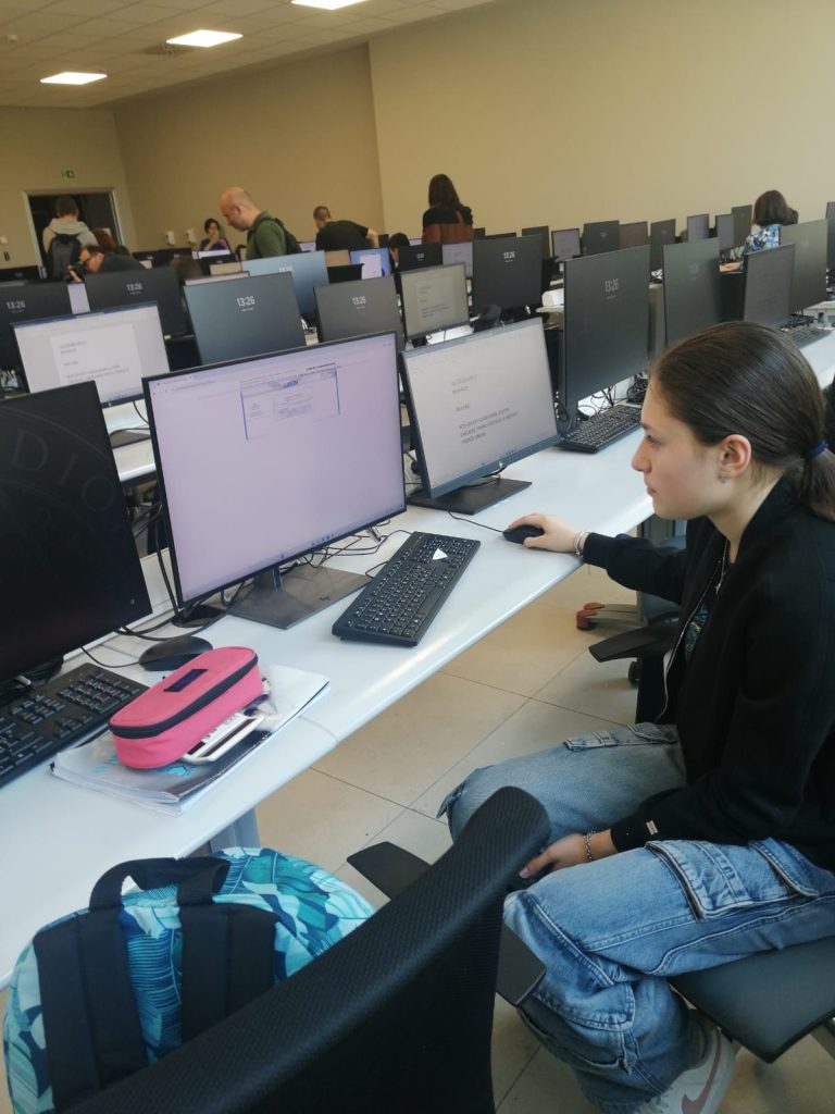I.C. Rossetti, primo posto per la vastese Marianna Cannavacciuolo alle Olimpiadi del Problem Solving 2 Mc 4