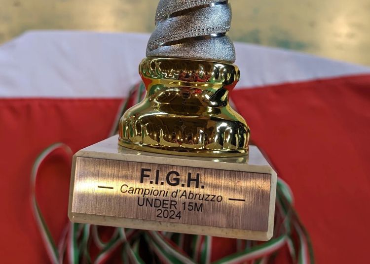 Gioia Pallamano Vasto, l'U15 vince il titolo regionale 6 Pallamano Vasto U15 3