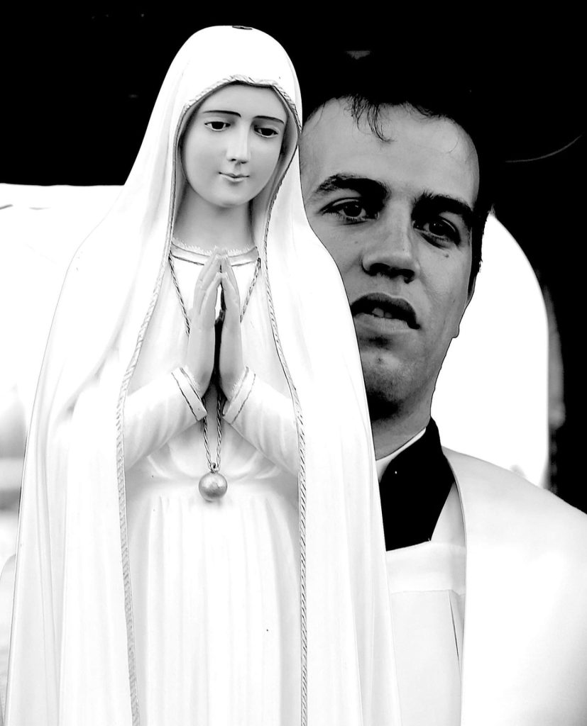 L'arrivo della Madonna di Fatima a Termoli 5 arrivo Madonna di Fatima a Termoli foto Stefano Leone 3