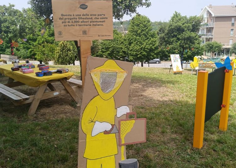 Nuova Direzione Didattica Vasto, celebrata la Giornata mondiale delle api 19 18