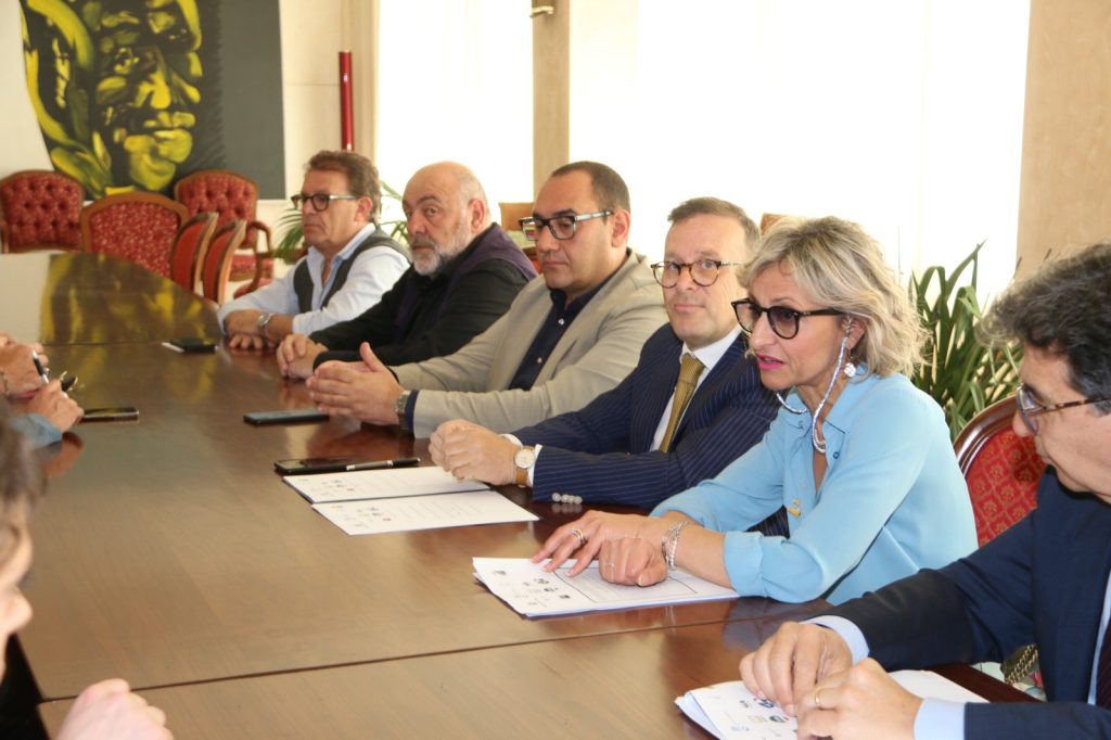 Abruzzo, siglato protocollo per la qualità del lavoro agricolo 3 IMG 20240520 WA0008