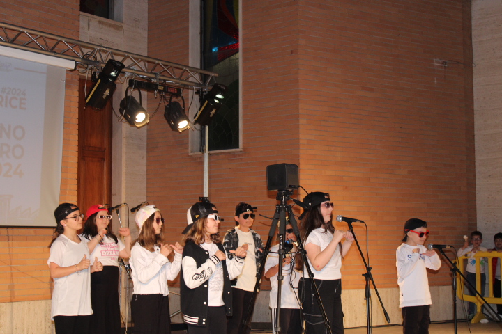 Grande partecipazione ai festeggiamenti di Maria Ausiliatrice a Vasto 42 IMG 20240528 WA0053