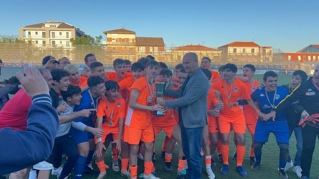 Allievi U17: festa Virtus Cupello, batte il Maiella e vince il titolo 3 VC U17 2