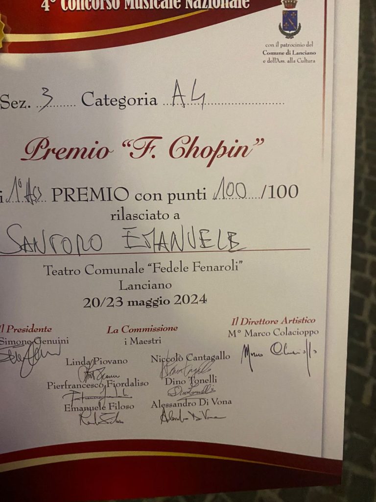 Emanuele Santoro brilla al Concorso "Anxanum Music Awards" 3 WhatsApp Image 2024 05 24 at 10.11.12
