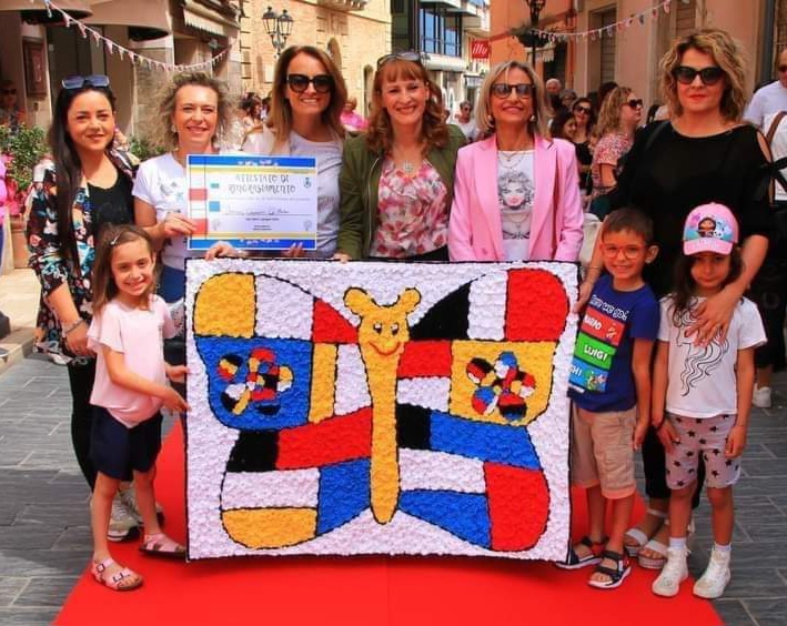 Successo della quarta edizione dell'Infiorata all'uncinetto di San Salvo 10 infanzia SantAntonio 2