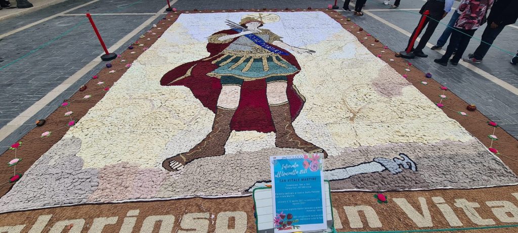 Successo della quarta edizione dell'Infiorata all'uncinetto di San Salvo 18 san vitale 6x8 1