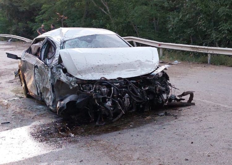 Incidente stradale a San Salvo: traffico bloccato e auto distrutte 2 Progetto senza titolo 2024 07 17T081547.189