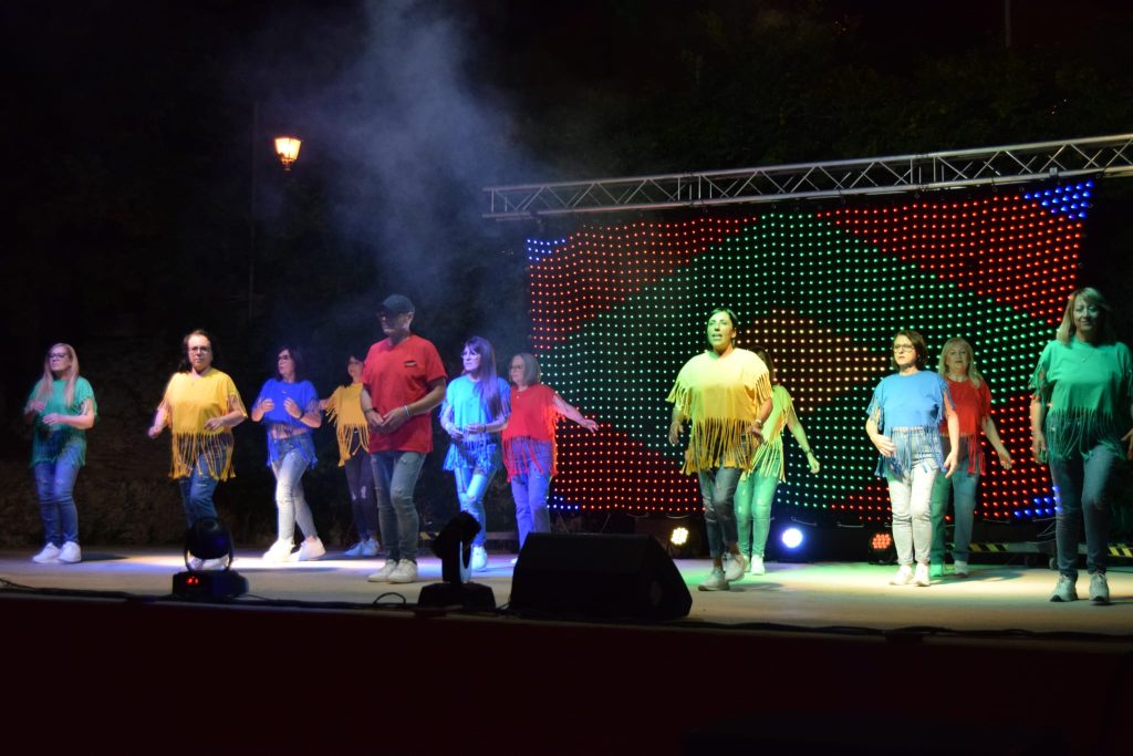 Grande successo a Vasto per "La Notte delle Stelle Ballerine": il saggio di fine anno della scuola "Dimensione Danza" 7 dimensione danza 1