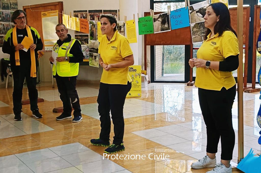 Corsi di aggiornamento per la Protezione Civile di Casalbordino 3 Foto 11