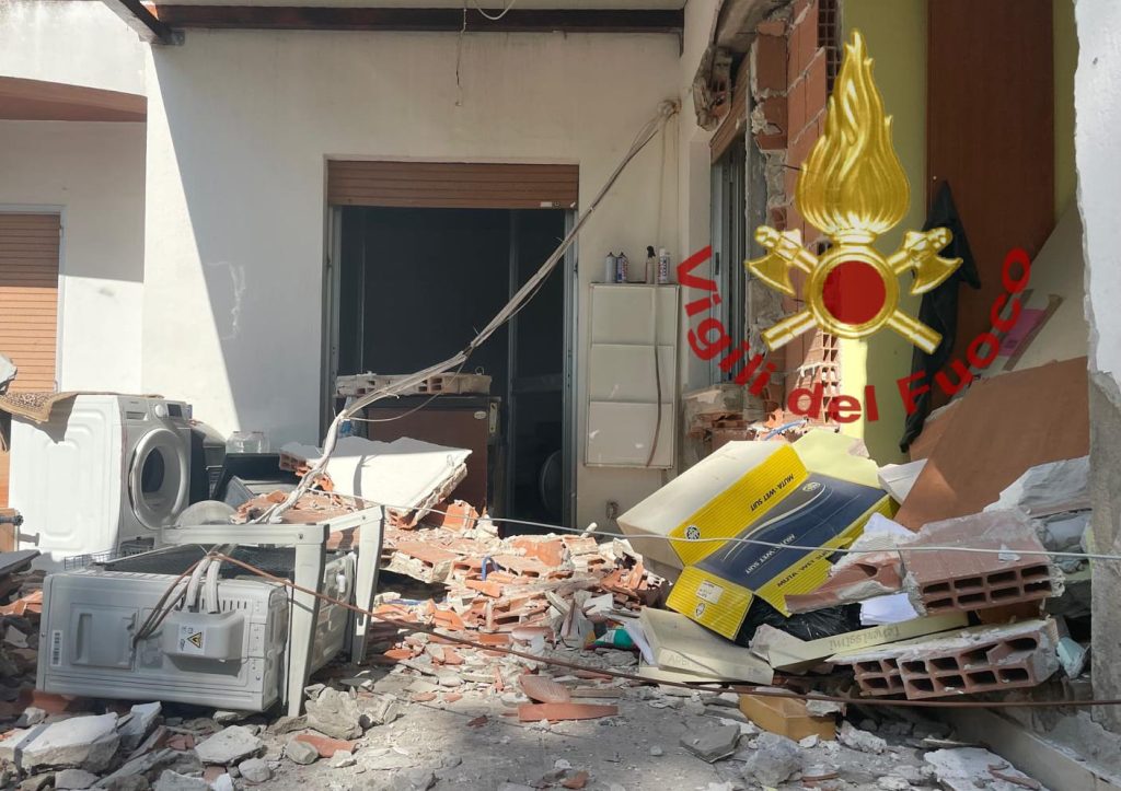 Esplode casa a Campomarino 3 IMG 20240924 WA0003