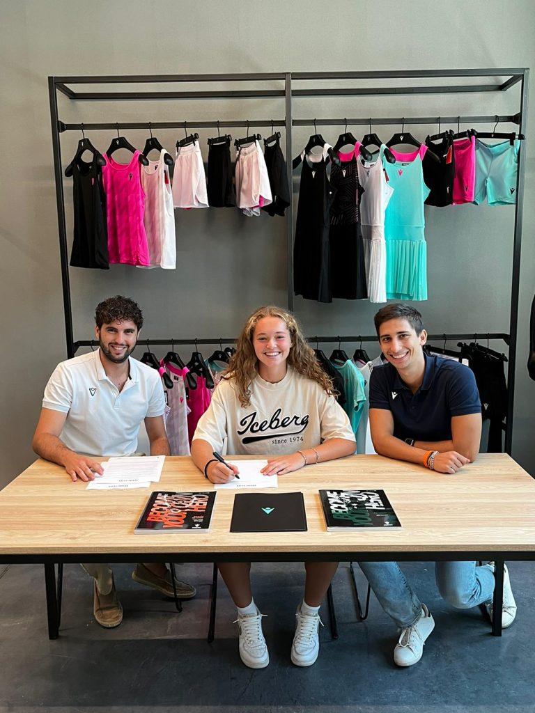 La tennista vastese Anna Tambelli firma un contratto di sponsorizzazione con Macron 8 tambelli macron 7